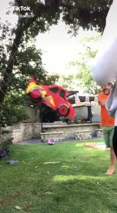 Good piñata times