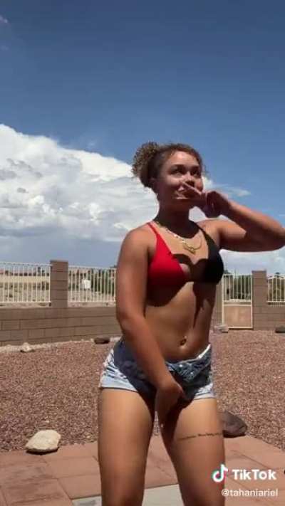 I know this is just for the twins&hellip; But do y&rsquo;all know of her?