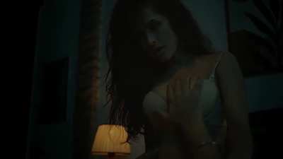 Band Darwaze Ke Piche Ep 1: Her Curvy, Wet Body &ndash; Best Erotic Shot