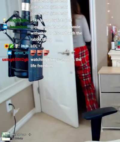 Jodi 🍑
