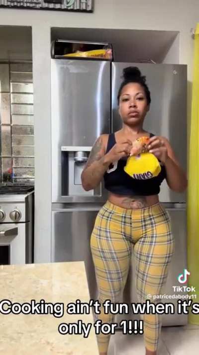 Make a plate for me too