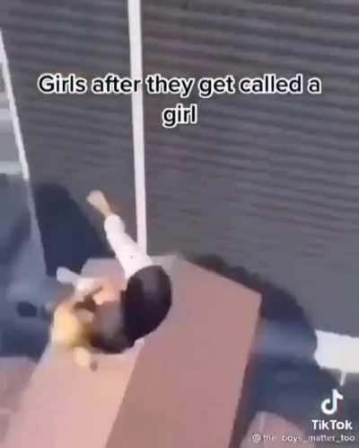 Girls 🤢