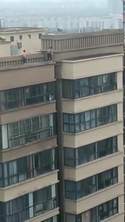 These kids are just way too stupid to have any sense of fear.