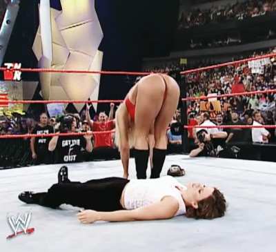 Trish Stratus