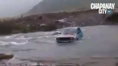 El auto del admin