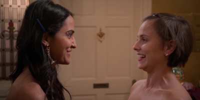Pauline Chalamet &amp;amp; Amrit Kaur -The Sex Lives of College Girls (S01, E02)