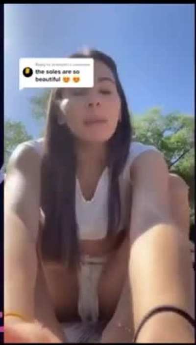 Anyone got her @?