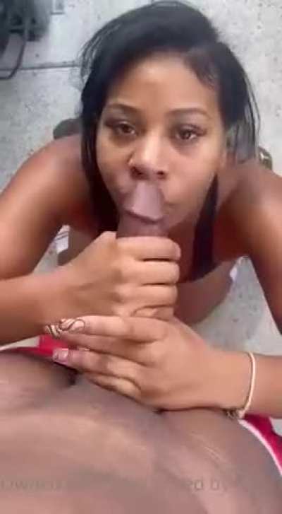 Y'll loved it so much in recent posts❗and we got all her Vids Mega (14 GB) for you all 😍 Check comments 👇🏾