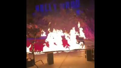 "New Body" MV - Hollywood on Fire 🔥 (Late 2018 / Yandhi)