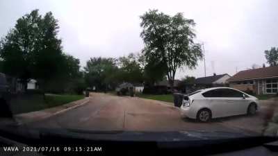 Backing up, everyone outta the way!