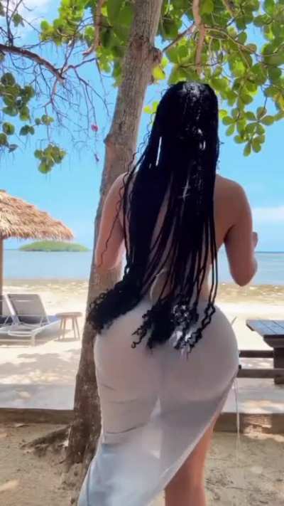 🤍👙🍑