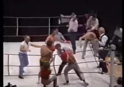 Boxing Special : 20 fights for the price of 1