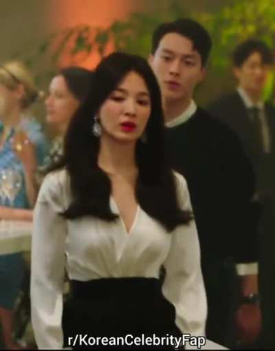 Song Hye Kyo Bouncy Boobs