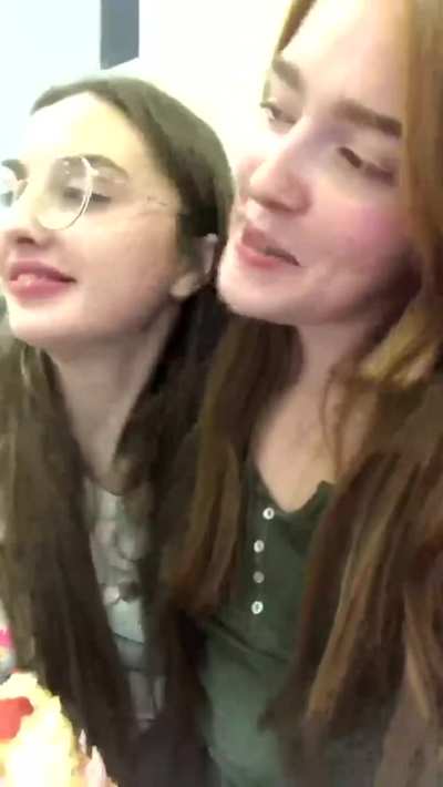 Sexy Triple Kiss