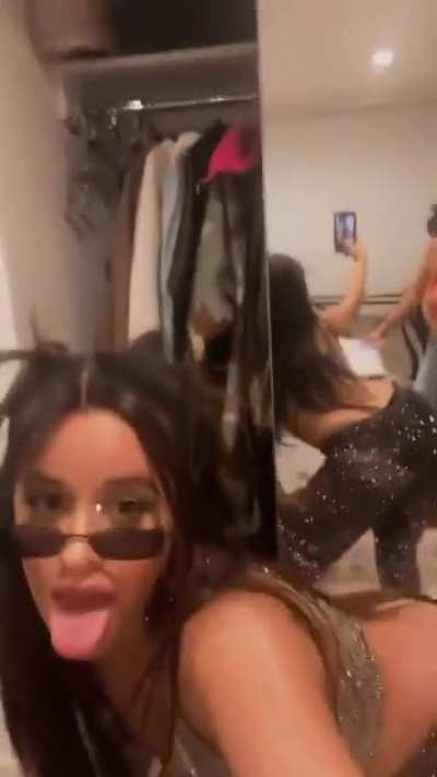 working that booty