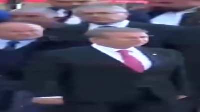 Ben ve oğlanlar T&uuml;rkiye'nin başkentine başkan olunca