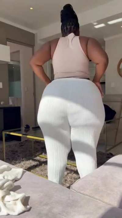 😜🤪🍑