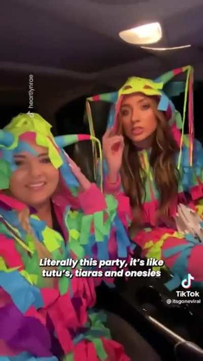 Pi&ntilde;ata Party