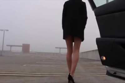 Flashing In The Parking Lot [GIF]