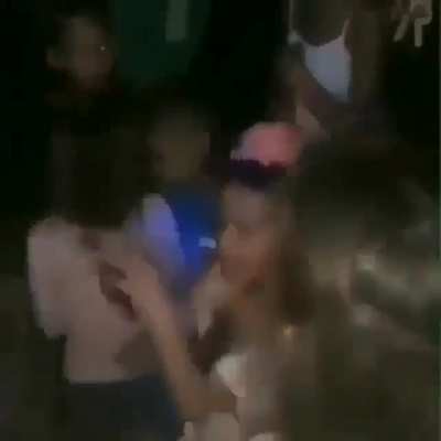 Fans de Orslok cuando... Fans de Orslok cuando pone la Bebesita bebe lean 🔥😈👌