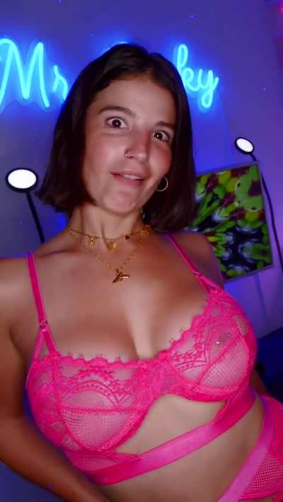 Bouncing Tits