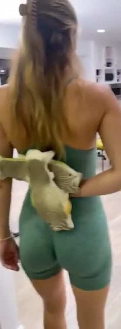 Holy mother 🍑
