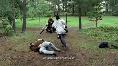 Noomi Rapace Kicks Two Men in the Balls, One Who Gives No Reaction Because He Can&rsquo;t Feel Pain in the Girl Who Played With Fire/Flickan Som Lekte Med Elden (2009)