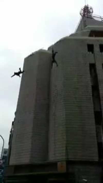 I love to see special forces in action