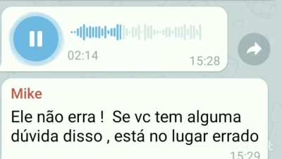 A "direita burra" n pode fazer cr&iacute;tica pois est&atilde;o atacando o "enviado de Deus". Video da p&aacute;gina Prints bolsonaristas (@printsminions) no twitter.