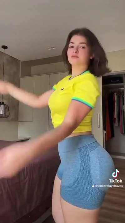 @kerolay_chaves 