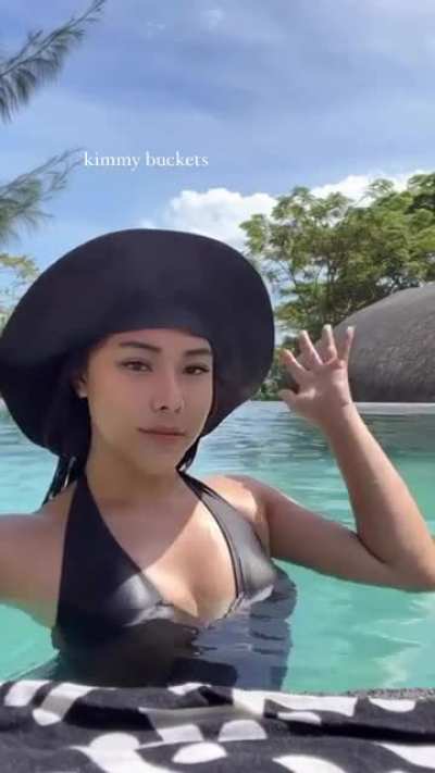 Kim Cruz