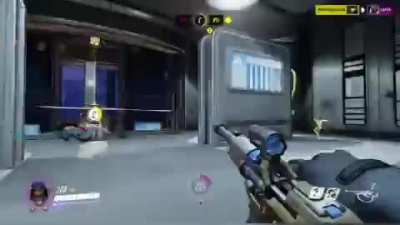 (sound on) Me following a tracer to give her nano: