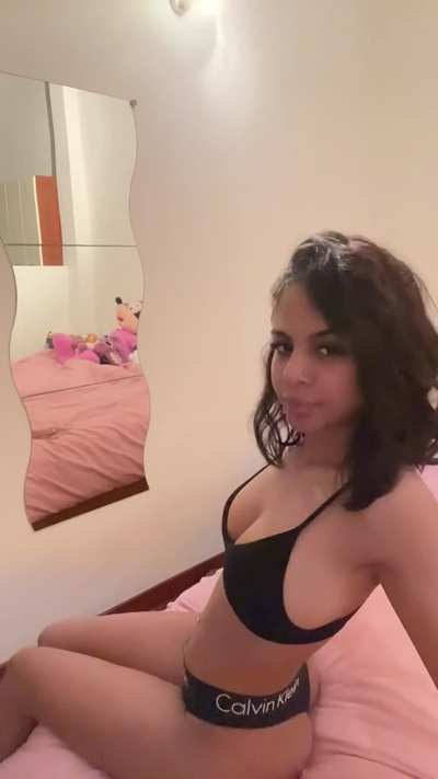 I'm home alone.. please cum over