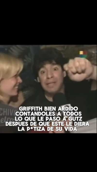 Berserker le rompe su madre a griff... Griff al dia siguiente bien ardido: