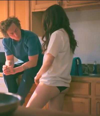 Molly Gordon | Season 2 Episode 8 of &acirc;The Bear&acirc;