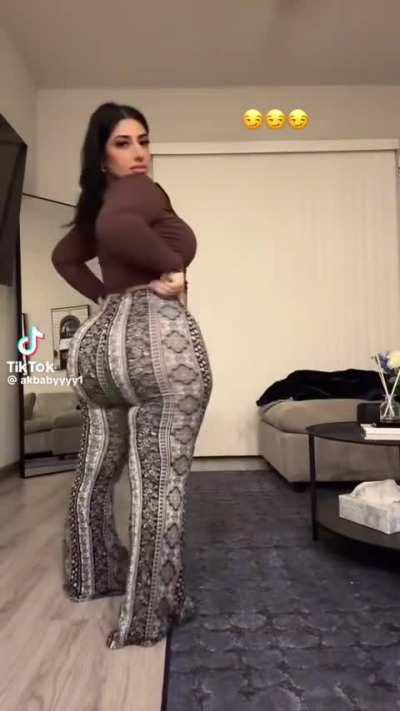 Can&rsquo;t wait till she drops her OF hopefully she&rsquo;ll get serious about her content then