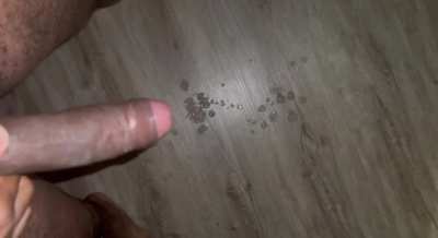 Any horny husbands/bfs looking got a bbc to nut to their wives/gfs?