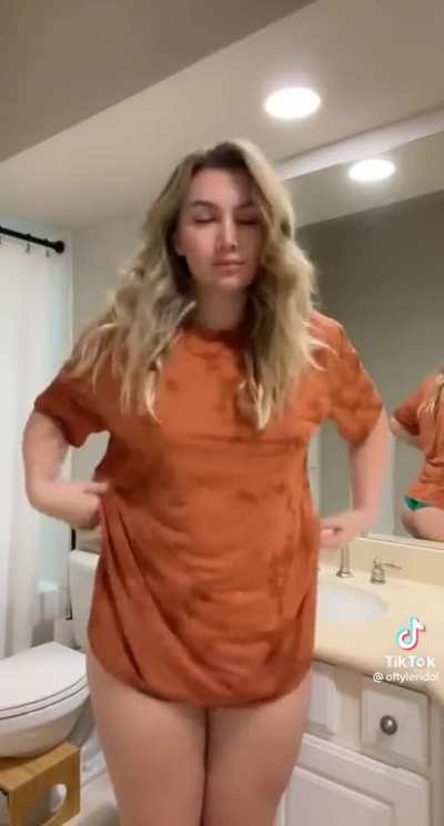 The perfect booty imo