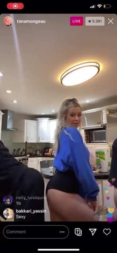 That ass 😍