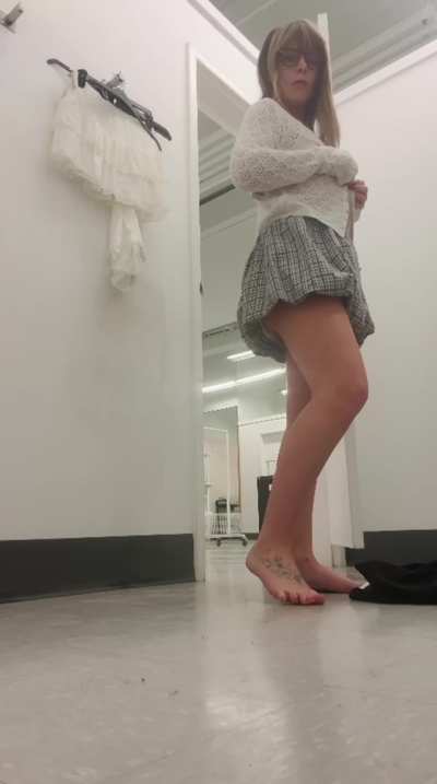 Bingo #19: Try on clothes in store without closing curtain properly [F]