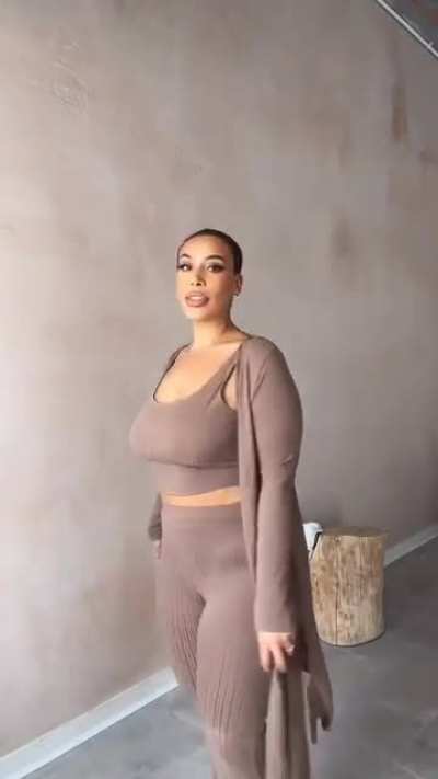 🥰🥰🥰🥰