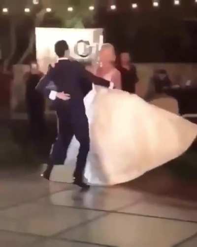 Ulan &ccedil;ok iyi ama ya gece gece h&uuml;z&uuml;nl&uuml; seyler atıyorum ama cidden m&uuml;kemmel amk birde bizim d&uuml;ğ&uuml;nlere bak