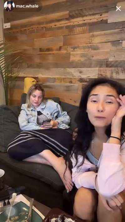 @ohemgaitken showing off her cute beautiful feet from @mac.whale&rsquo;s live on a lovely wonderful Monday night!! Part 1