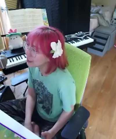 Lily!
