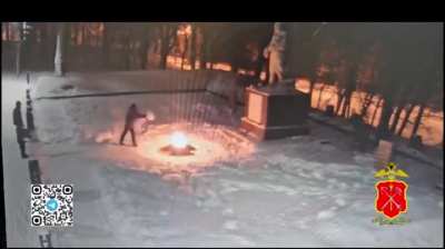 3 Kids Extinguished The Eternal Flame in St.Petersburg, Russia Now Deporting Them and Their Entire Families