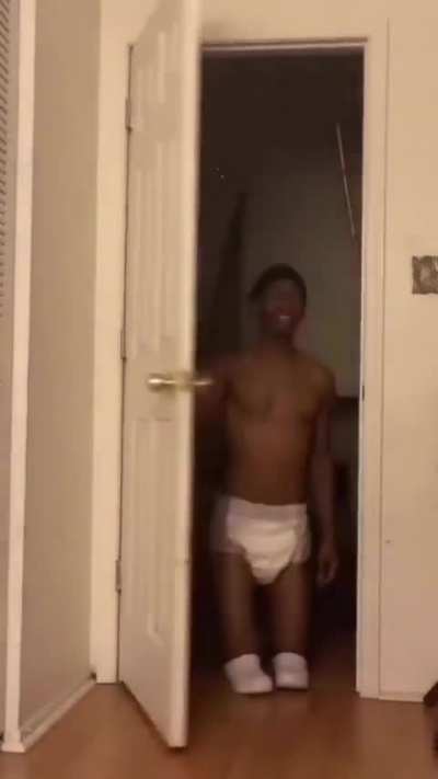 👶