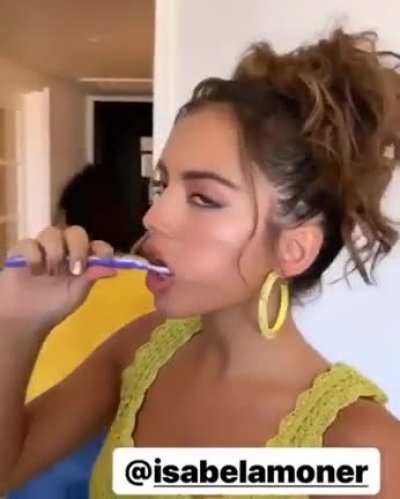 Bela Brushing