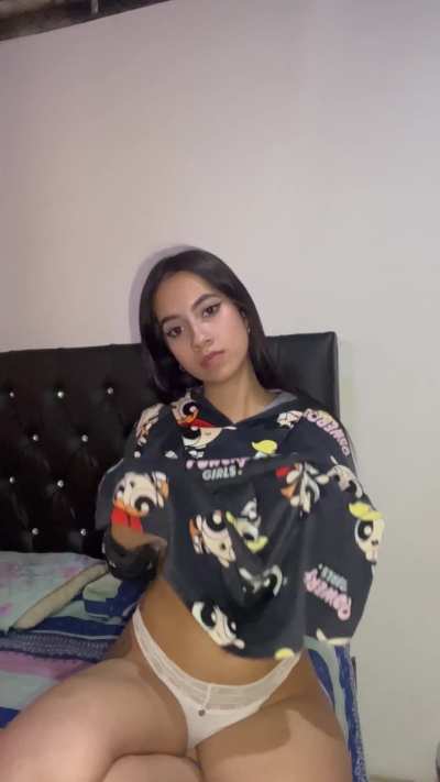 Lick my pussy and I&rsquo;ll suck your dick, deal?