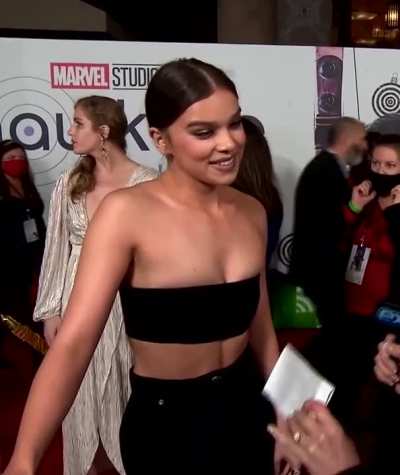Hailee Steinfeld