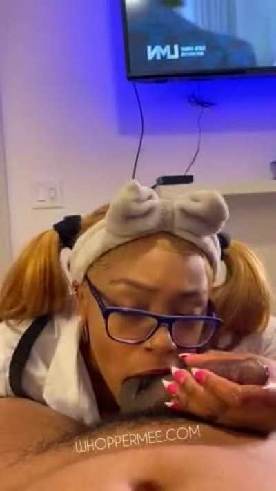Let me drain your balls☺️👅 Full Vid + all her new vids folder in comments 👌🏾👇🏾